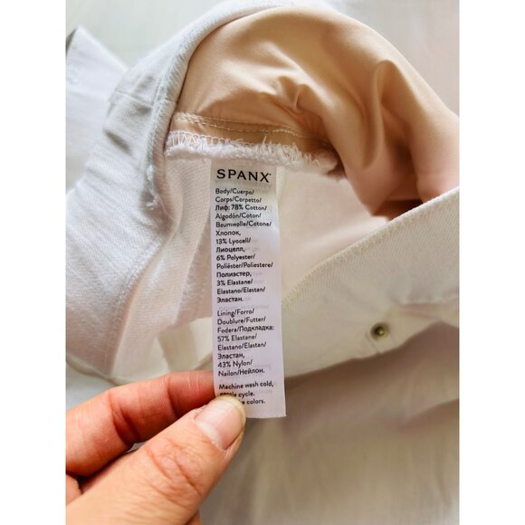 Spanx Womens 2X White Distressed Skinny Jeans - Picture 11 of 14